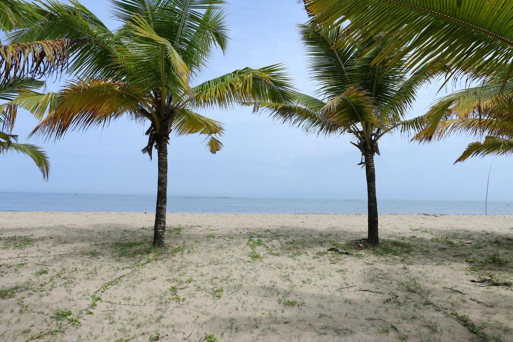 Marari Beach Paradise Mararikulam Exteriör bild